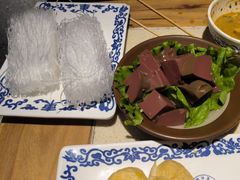 -东镇老火锅(长春路首店)