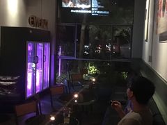 -TASTE ROOM Bar