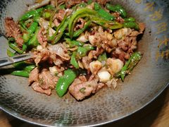 -费大厨辣椒炒肉(万家丽一店)