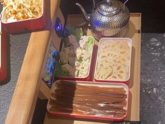 -晓宇重庆火锅(西安荟聚店)