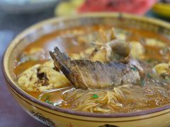 鲶鱼粉丝-魏四小鱼锅贴王
