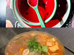 -8锅臭臭锅·正宗台湾小火锅(中心五路店)
