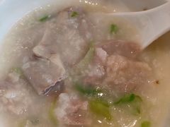 -龙悦湾酒家·八阵鱼生·渔人码头店