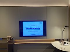 -深圳国际会展中心希尔顿酒店(前海华发冰雪世界店)