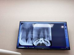 -瑞尔齿科(上海长风大悦城店)