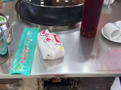 -屯老二农家铁锅炖·行业领军者(梅江店)
