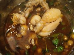 -鸿顺老铁锅美蛙鱼府(解放碑店)