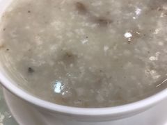 花生眉豆咸骨粥-百乐门喜宴(海珠广场华厦店)