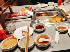 -海底捞火锅(金山百联店)