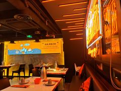 大堂-鸣记脆皮烤鱼·海鲜烤鱼(三八广场店)
