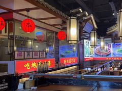 -川流不息·地道川菜·小龙虾(新松江路店)