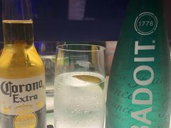 -OZONE 顶楼酒吧(香港丽思卡尔顿酒店)