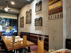 -记忆串城·东北烧烤·小龙虾·大型团建(南油店)