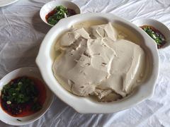 -胖大姐黄辣丁鱼庄(新津店)