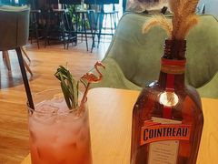 -ZING COFFEE 镜咖啡