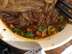 -万记麻辣烫国展总店