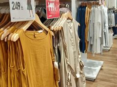 -优衣库(广州恒宝广场店)