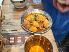 -成都你六姐·牛肉冒菜(城市集市合生汇店)