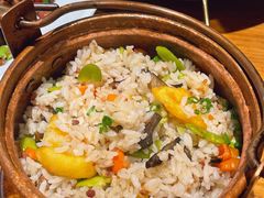 -一坐一忘云南菜(嘉里中心店)