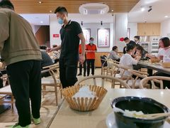 -闫家驴肉老店(华电一校店)