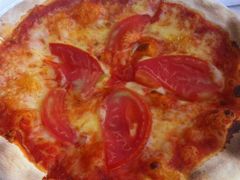 pizza-香格里拉鱼跃地中海西餐厅·牛排披萨