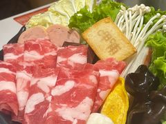 -呷哺呷哺(融创茂店)