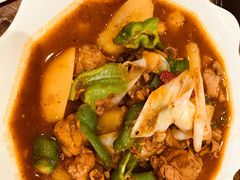 新疆大盘鸡-清真·玛丽亚新疆菜主题餐厅(浙江中路店)