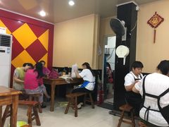 -潘国仙耳光馄饨(黄家阙路店)