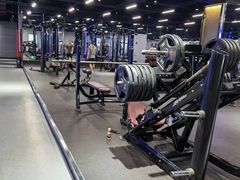 -一兆韦德健身(浦东万达会所)