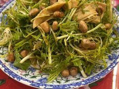 -闯关东东北农家菜(崂山石老人店)