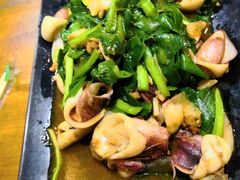 -老东镇啤酒屋海鲜加工·蒸汽海鲜·海鲜烧烤(台东店)