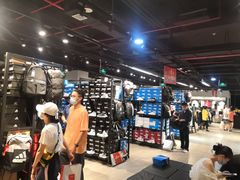 -上品折扣(回龙观店)