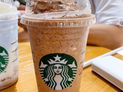 -星巴克(广州中华广场B1层店)