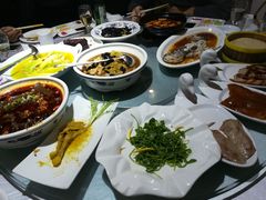 -鸭王烤鸭店(三里河店)