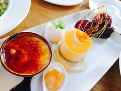 甜点三拼-Strawberry Fare