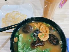 蚝皇鲍鱼扒冬菇菜-路环码头面馆