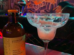 -UP嘻哈酒吧(粉巢店)