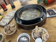 -濠轩阁特色生蚝火锅(水湾路店)