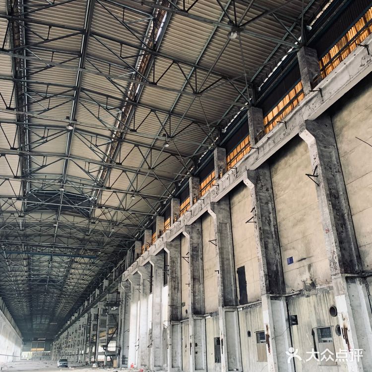 汉阳铁厂工业废墟风