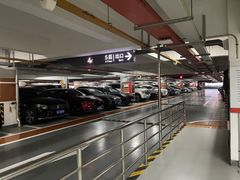 -浦东机场p4停车场
