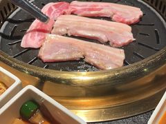 -嘿嘟嘟·肋条烧肉放题(爱融荟城店)