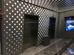 -银泰百货(厦门国贸中心店)