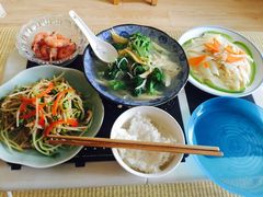 -爱的果实月嫂育婴师(世纪东方店)