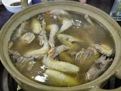 乳鸽煲-华仔土鸡店(创意产业园店)