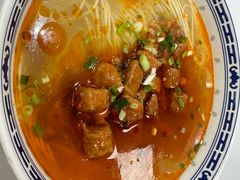 辣肉丁面-鲁达面馆本帮风味(共康东路店)