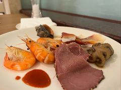 -怡咖啡海鲜自助餐厅(浦东香格里拉店)