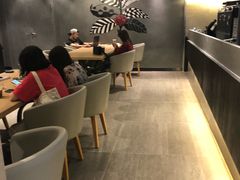 大堂-瑞幸咖啡(新世界中心店)