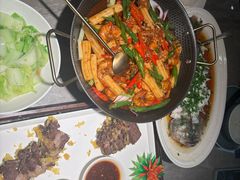 -鱼你相聚·河鲜馆(袁家岭店)