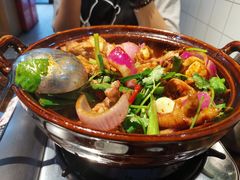 -胡须佬鸡煲四季火锅(海雅缤纷城店)