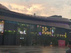 -临界音乐酒馆·小龙虾·江湖菜(华熙LIVE·鱼洞店)